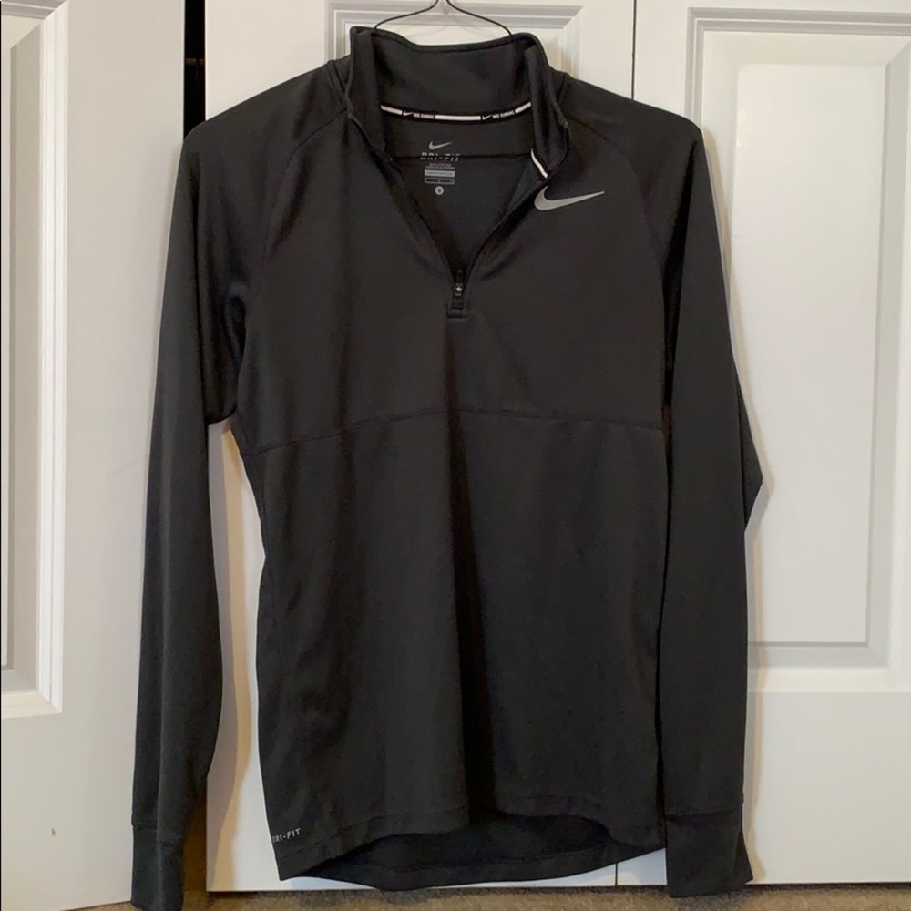Nike pullover